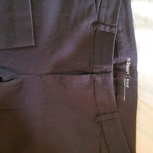 Old navy ankle pixie pants